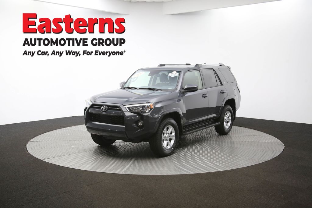 2024 Toyota 4Runner SR5 Image 5 of 63