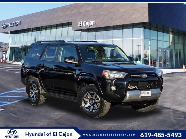 2024 Toyota 4Runner TRD Off Road Premium Image 4 of 43