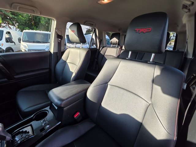 2024 Toyota 4Runner TRD Off Road Premium Image 12 of 43