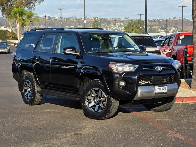 2024 Toyota 4Runner TRD Off Road Premium Image 3 of 43