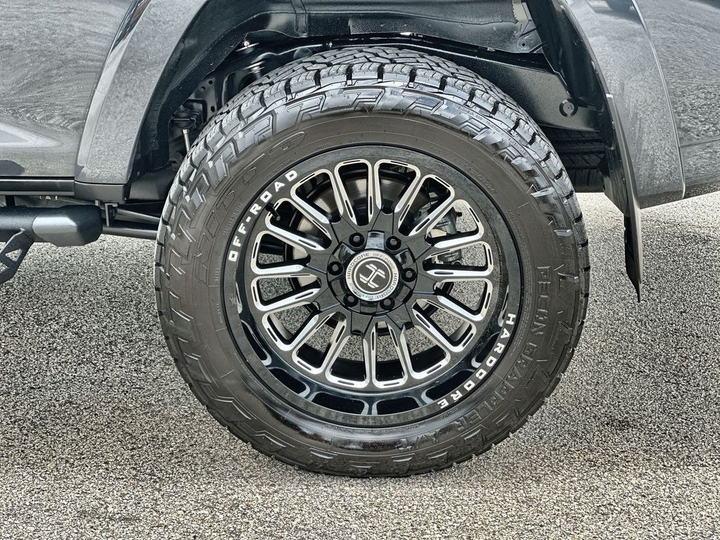 Vehicle image 12 of 36