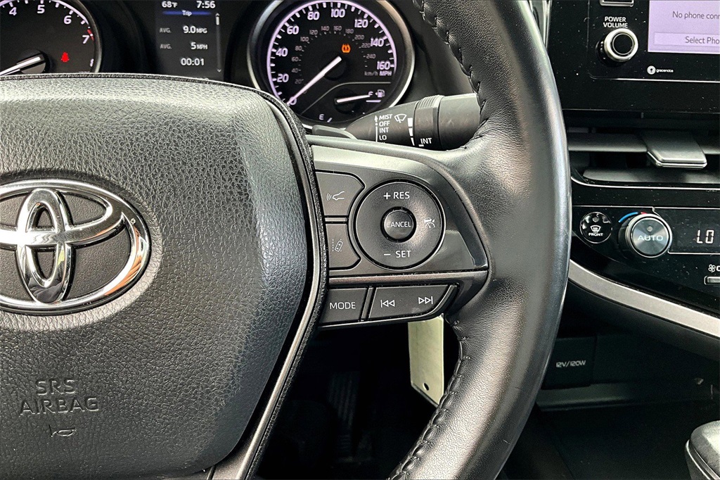 2024 Toyota Camry SE Image 18 of 31