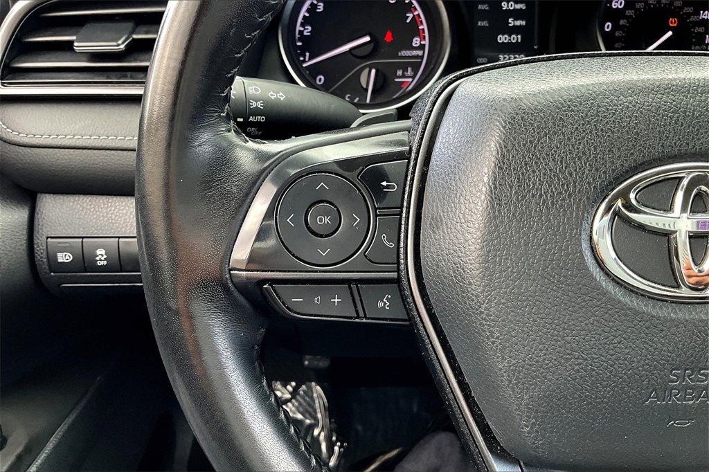 2024 Toyota Camry SE Image 17 of 31