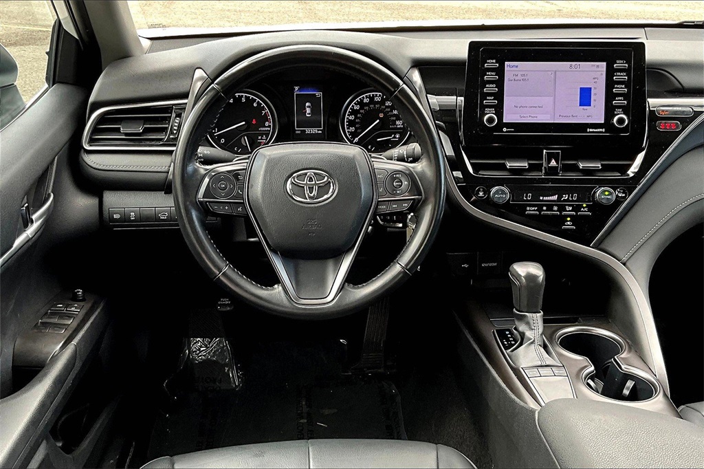 2024 Toyota Camry SE Image 13 of 31