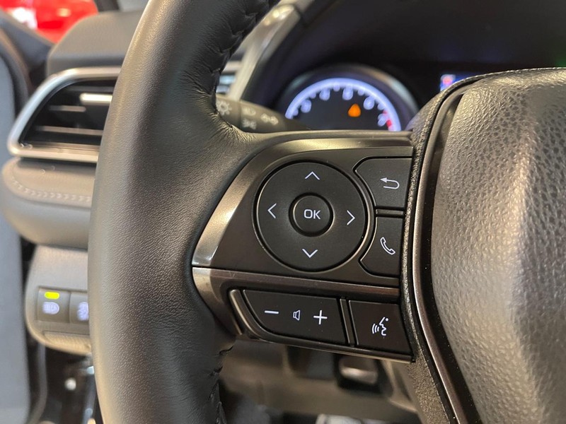 Vehicle image 29 of 34