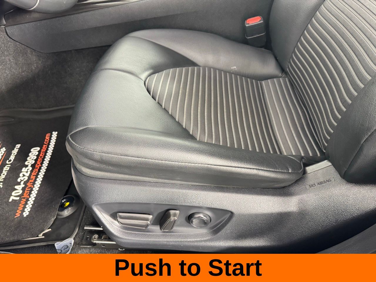 Vehicle image 8 of 24