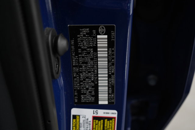 Vehicle image 27 of 29