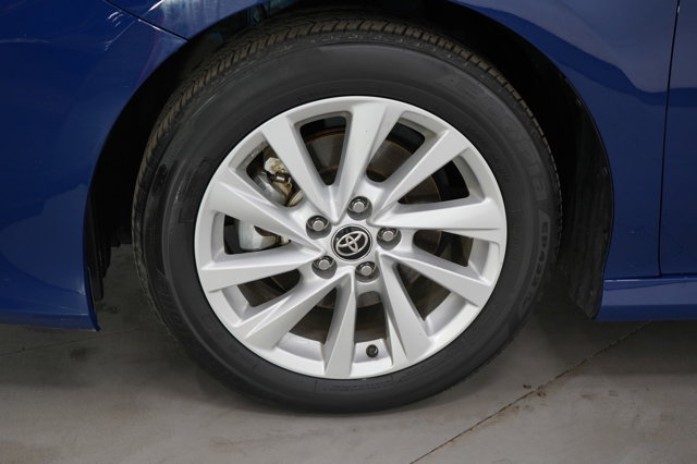 Vehicle image 28 of 29