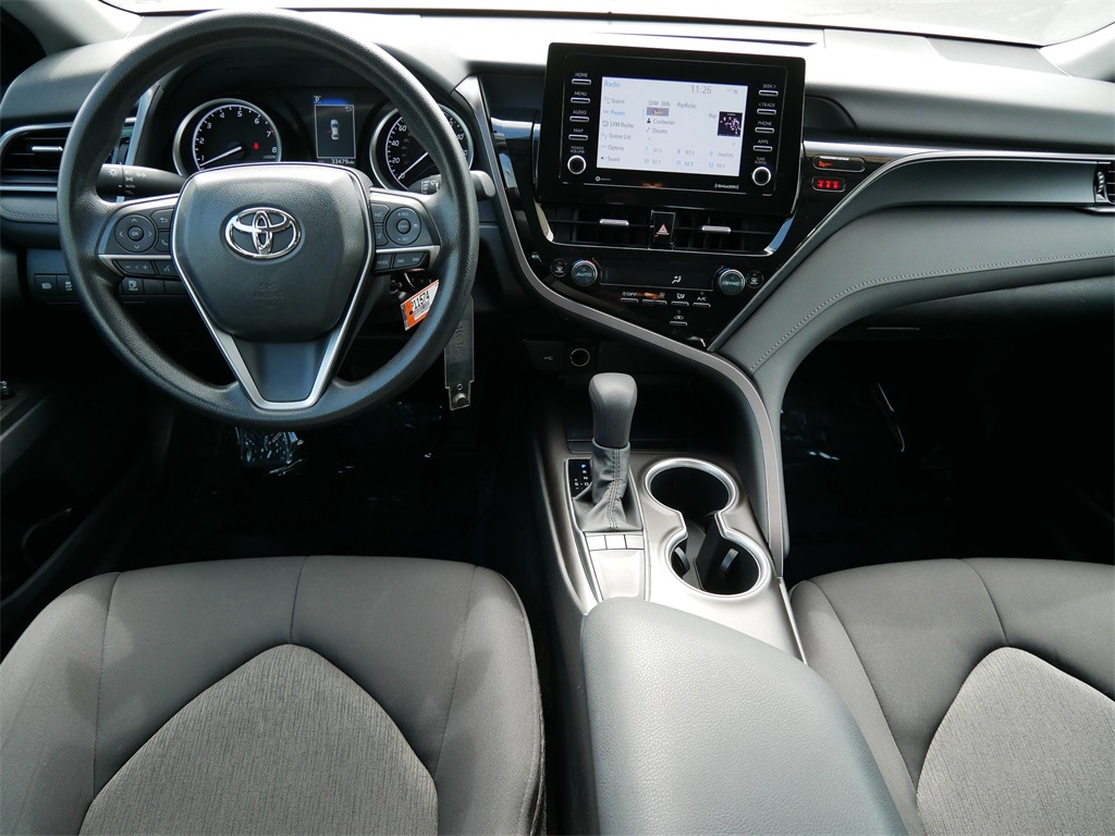 Vehicle image 11 of 29