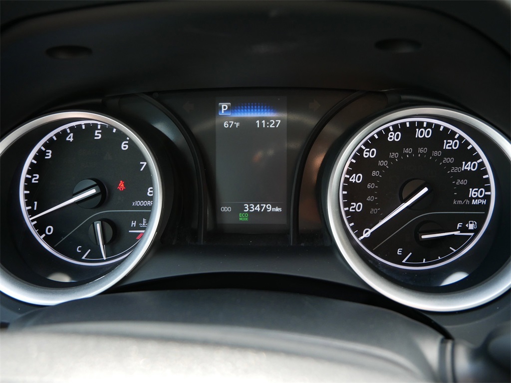 Vehicle image 12 of 29