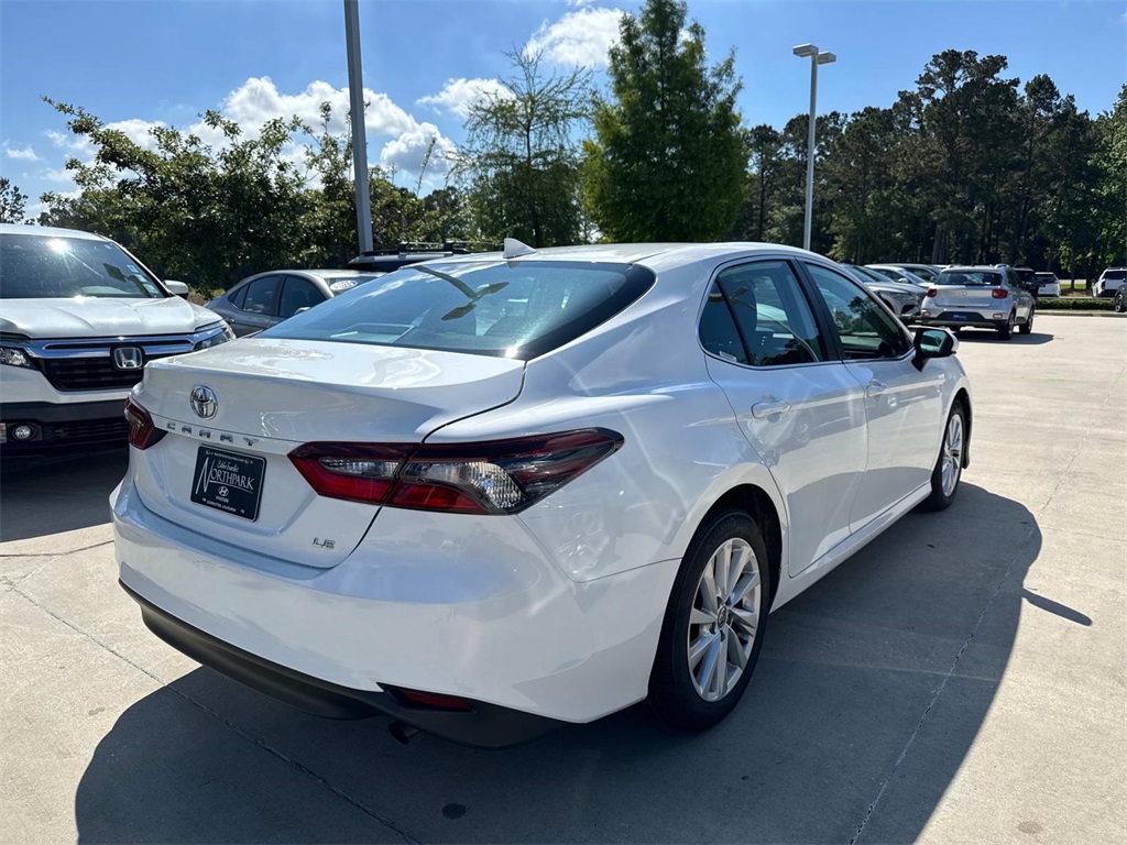 Vehicle image 4 of 27