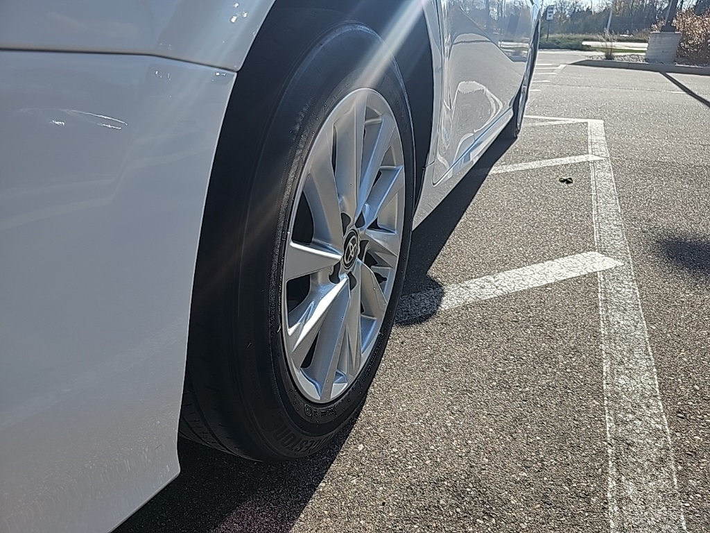 2024 Toyota Camry LE Image 9 of 36