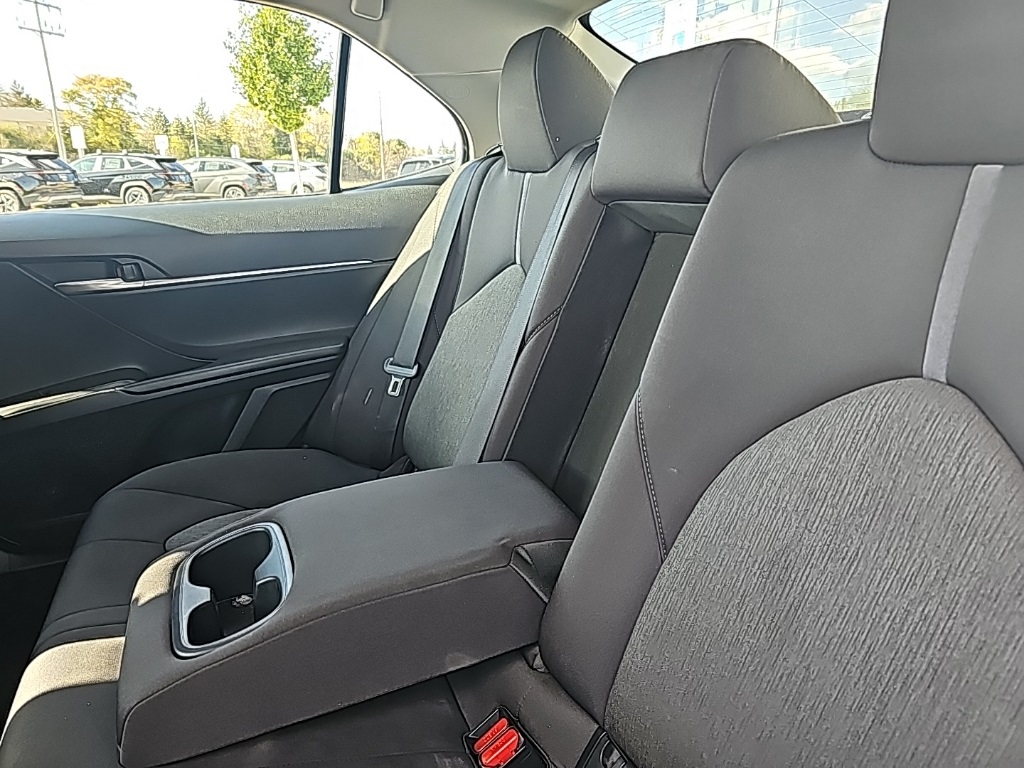2024 Toyota Camry LE Image 15 of 36