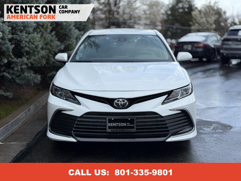 Vehicle image 4 of 41