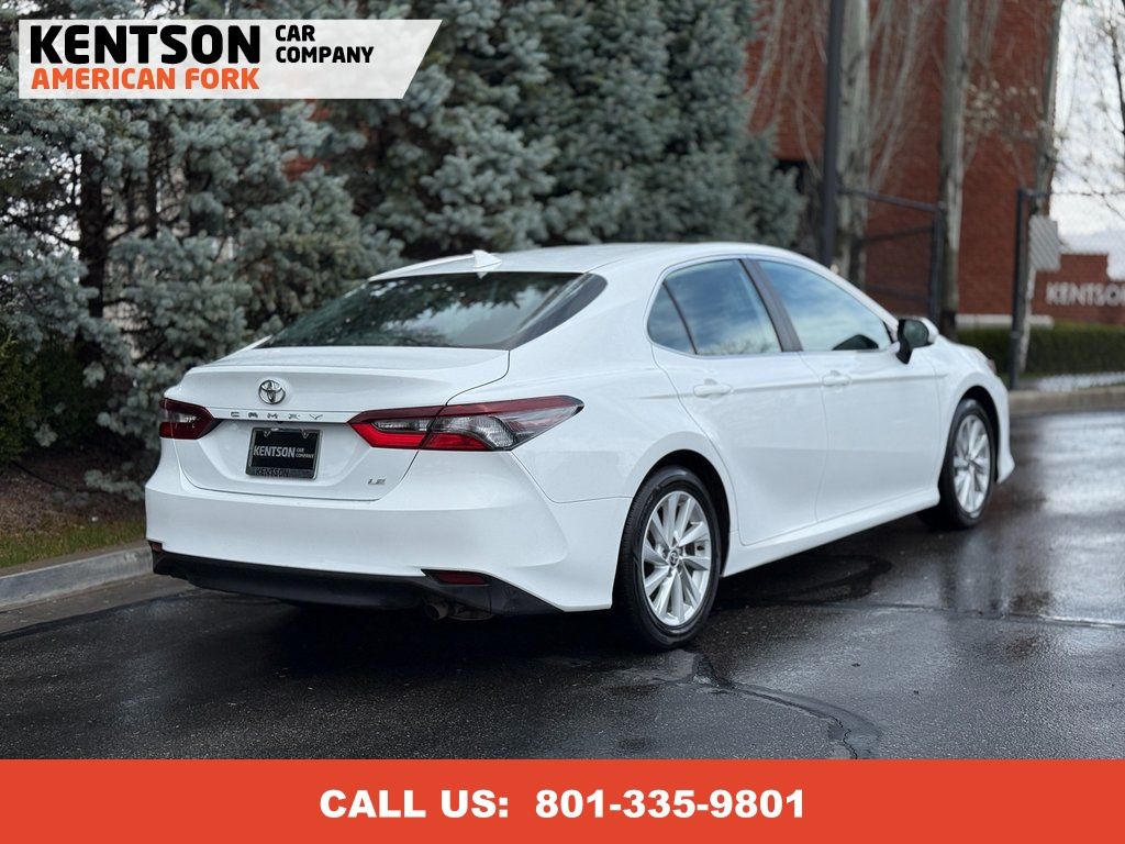 Vehicle image 11 of 41