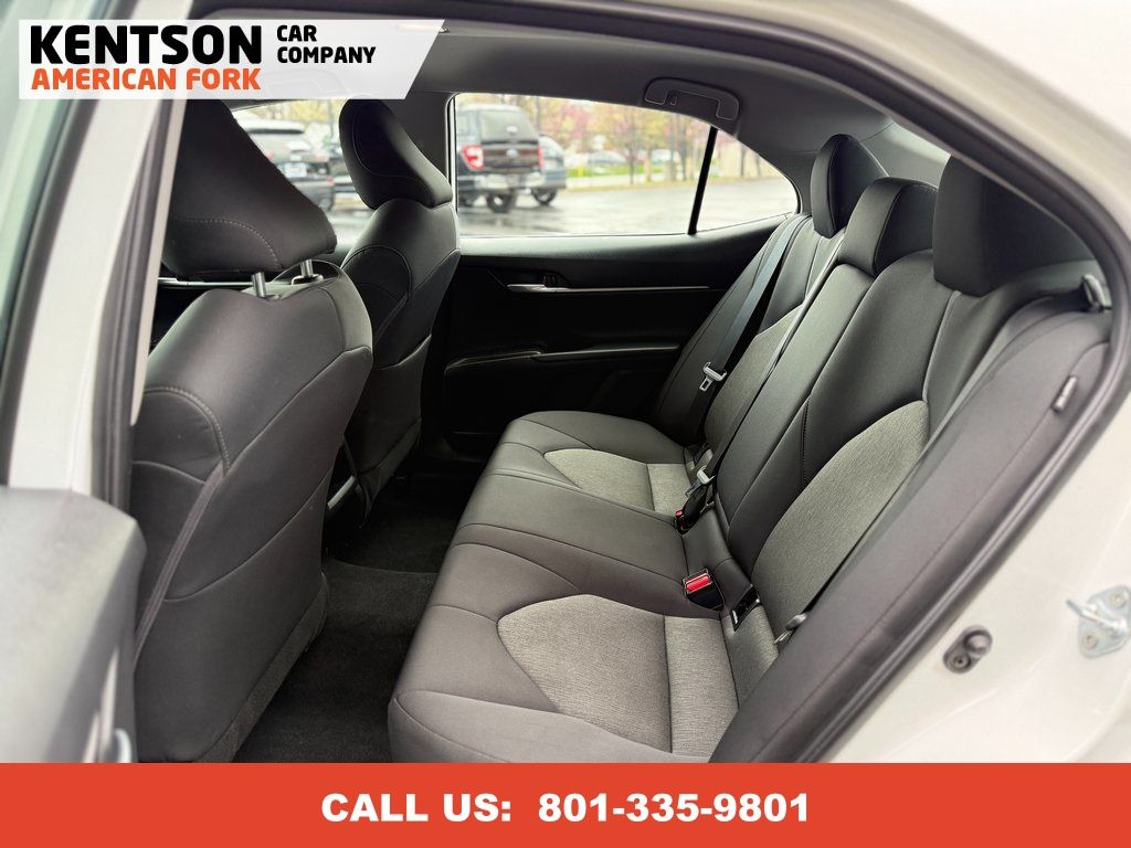 Vehicle image 36 of 41