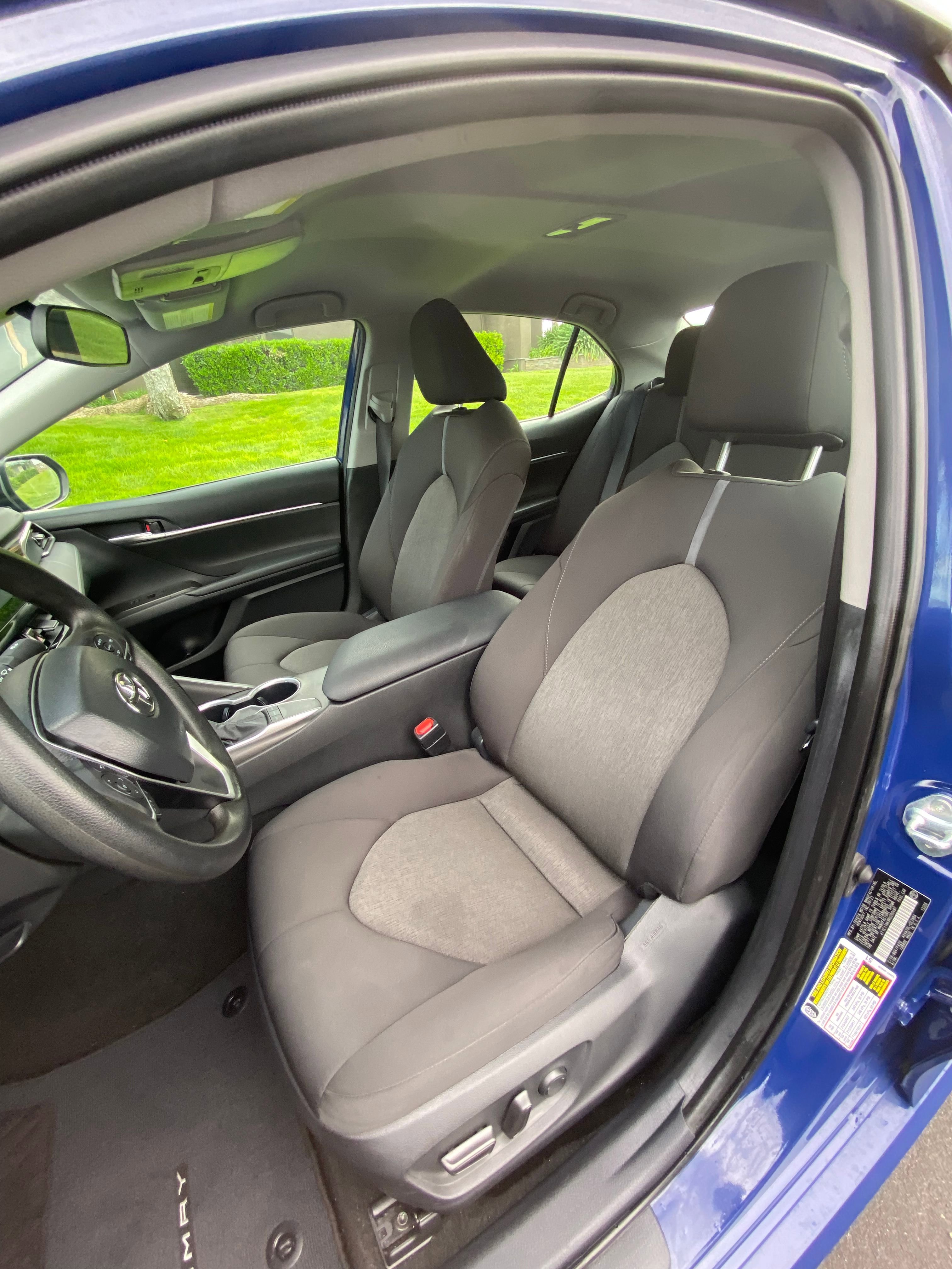Vehicle image 13 of 24