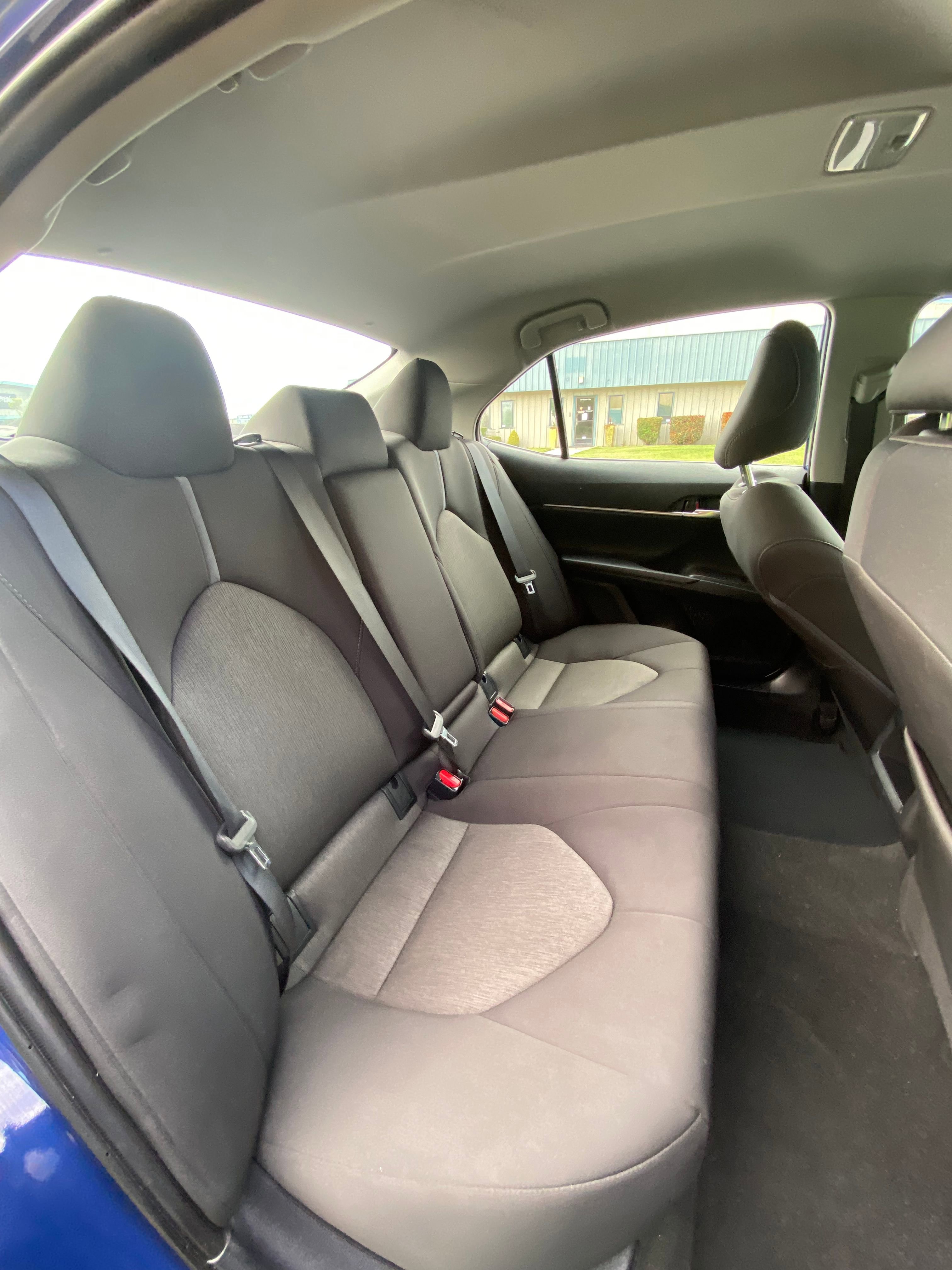 Vehicle image 20 of 24