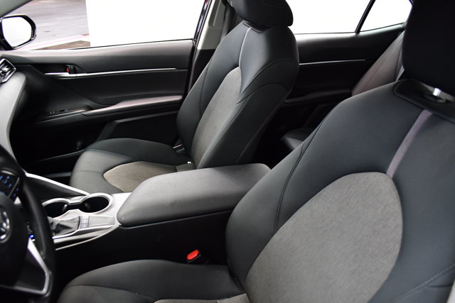 2024 Toyota Camry LE Image 13 of 31