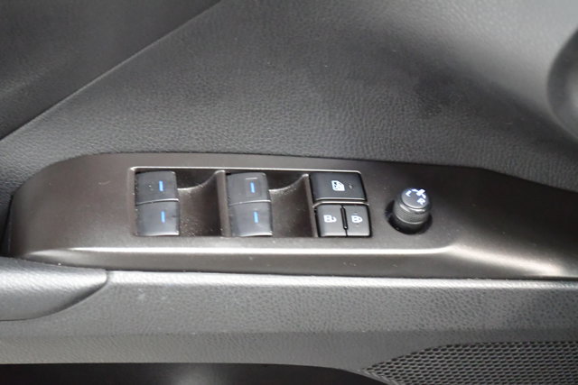 2024 Toyota Camry LE Image 26 of 31