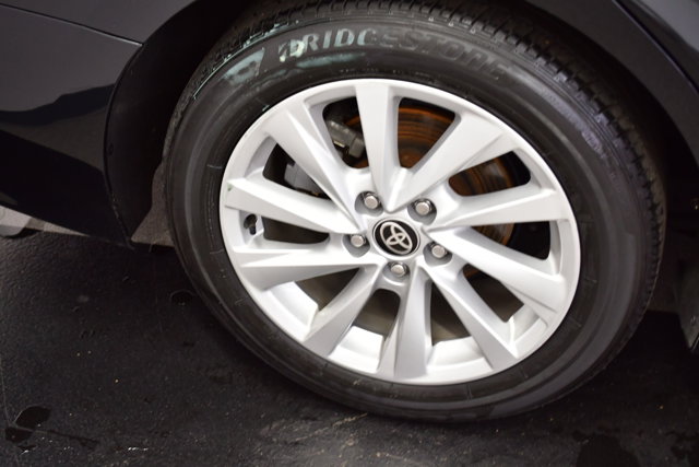 2024 Toyota Camry LE Image 9 of 31