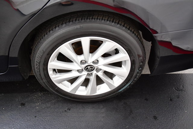 2024 Toyota Camry LE Image 11 of 31