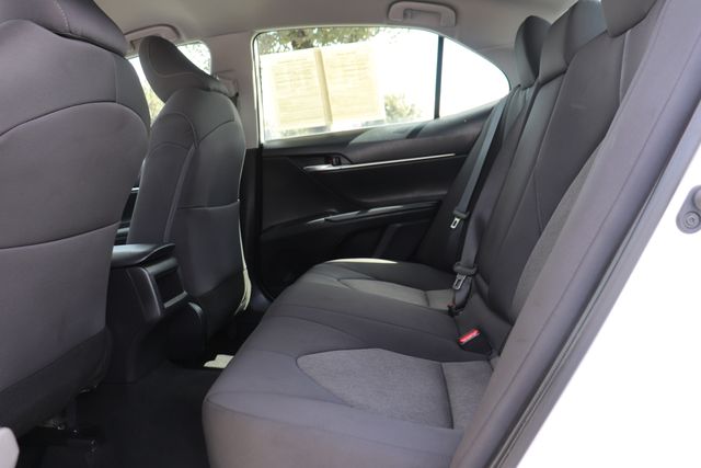 Vehicle image 12 of 24