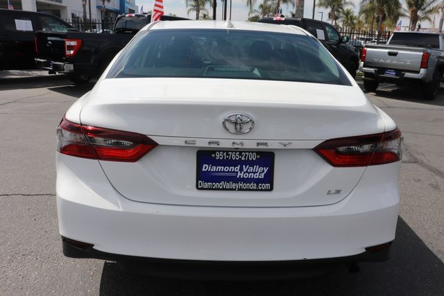 Vehicle image 7 of 24