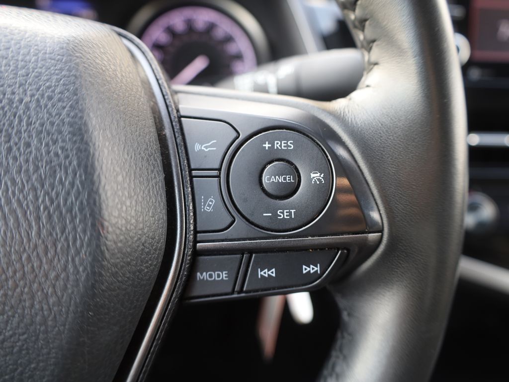 2024 Toyota Camry SE Image 30 of 37