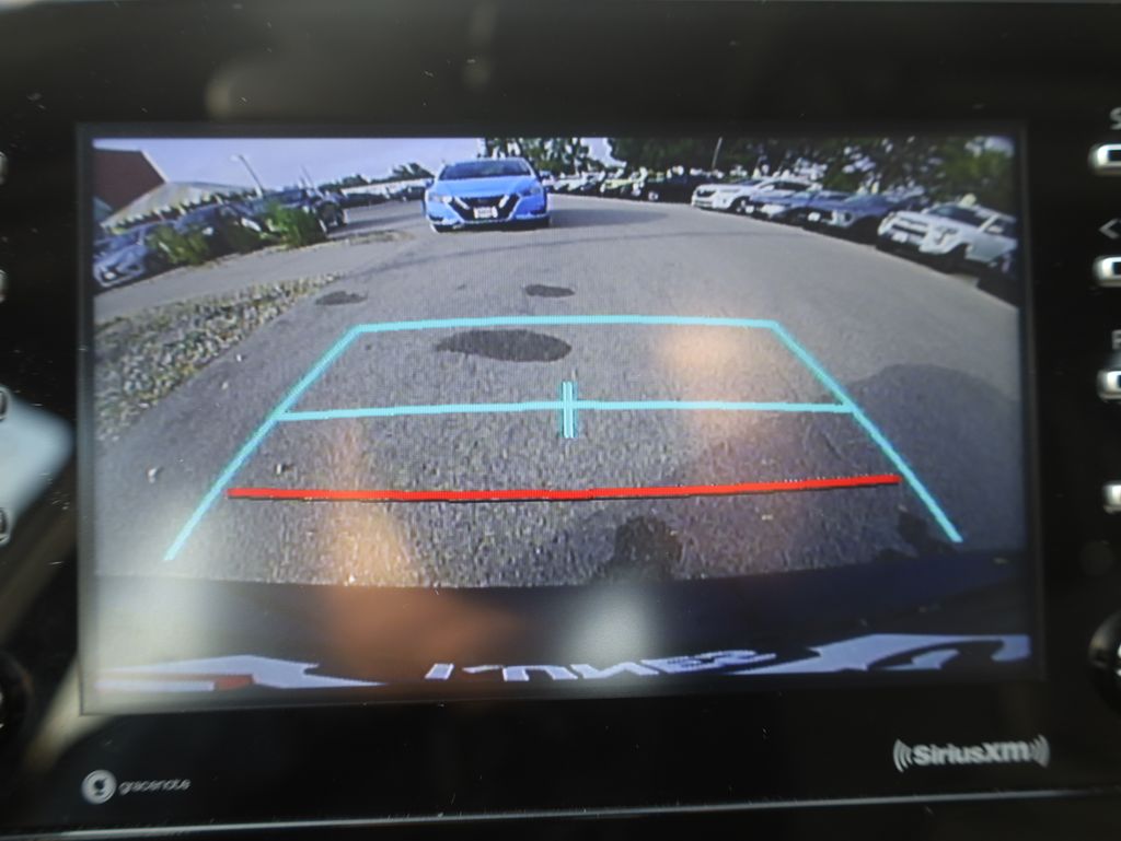 2024 Toyota Camry SE Image 25 of 37