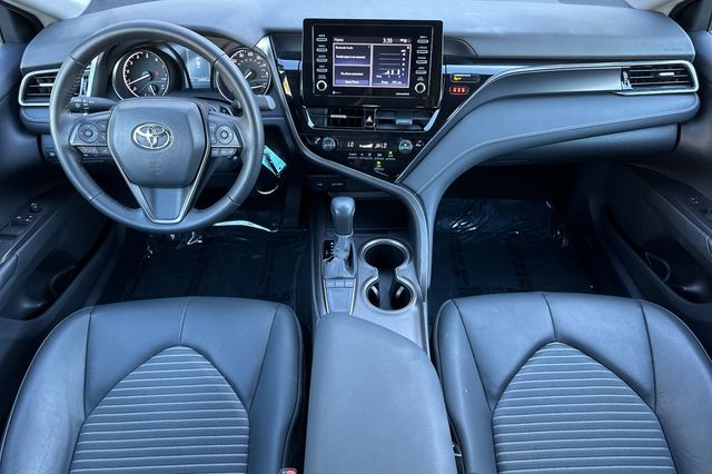 2024 Toyota Camry SE Image 14 of 31