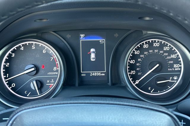 2024 Toyota Camry SE Image 17 of 31