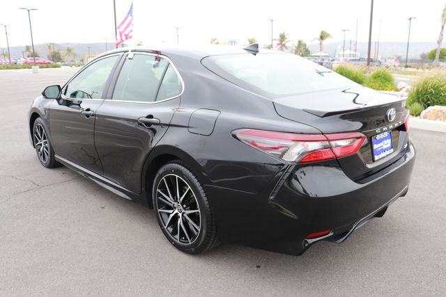 Vehicle image 6 of 24