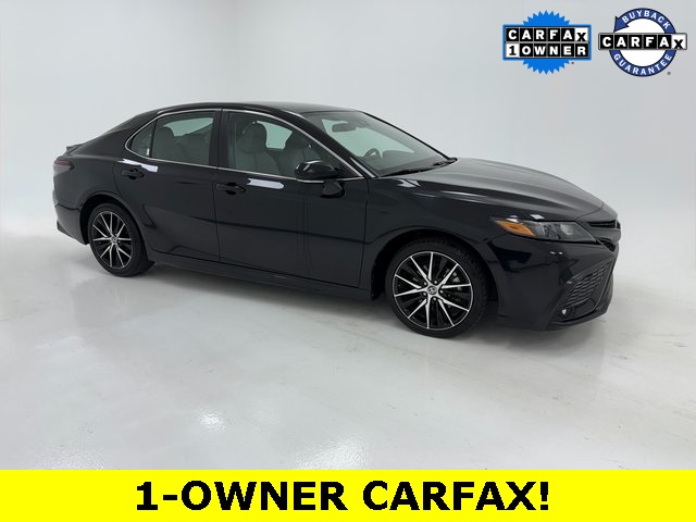 2024 Toyota Camry SE Image 4 of 41