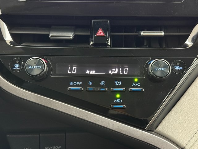 2024 Toyota Camry SE Image 28 of 41