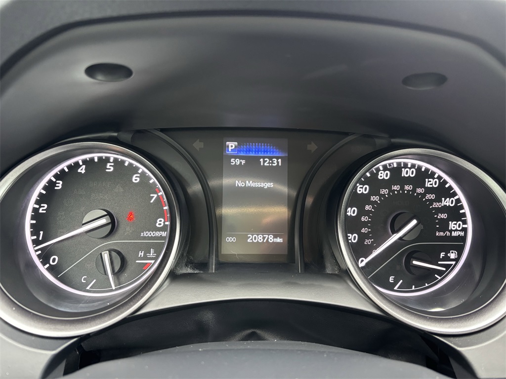 Vehicle image 11 of 25