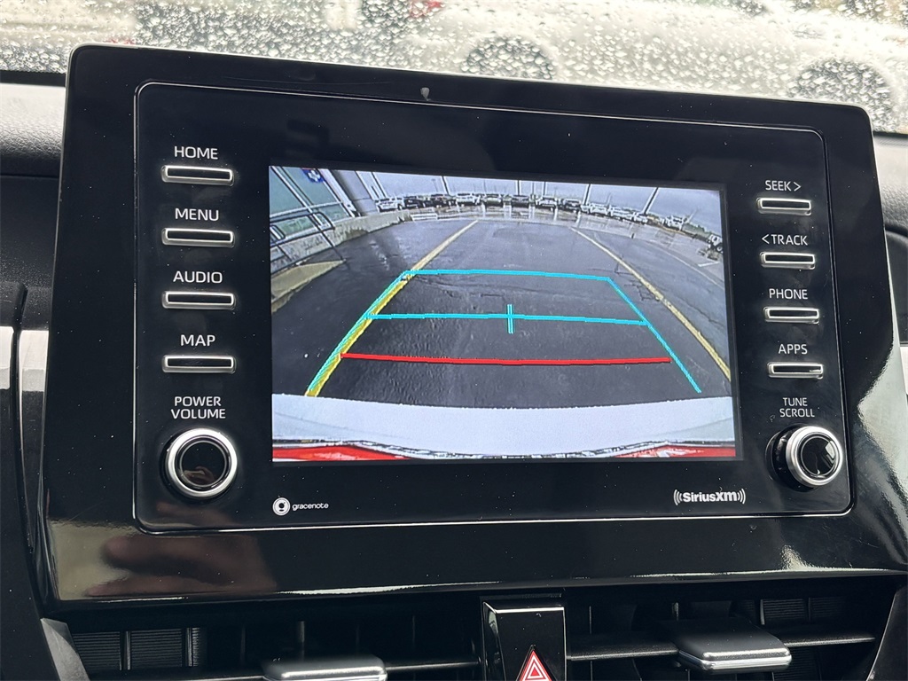 Vehicle image 13 of 25