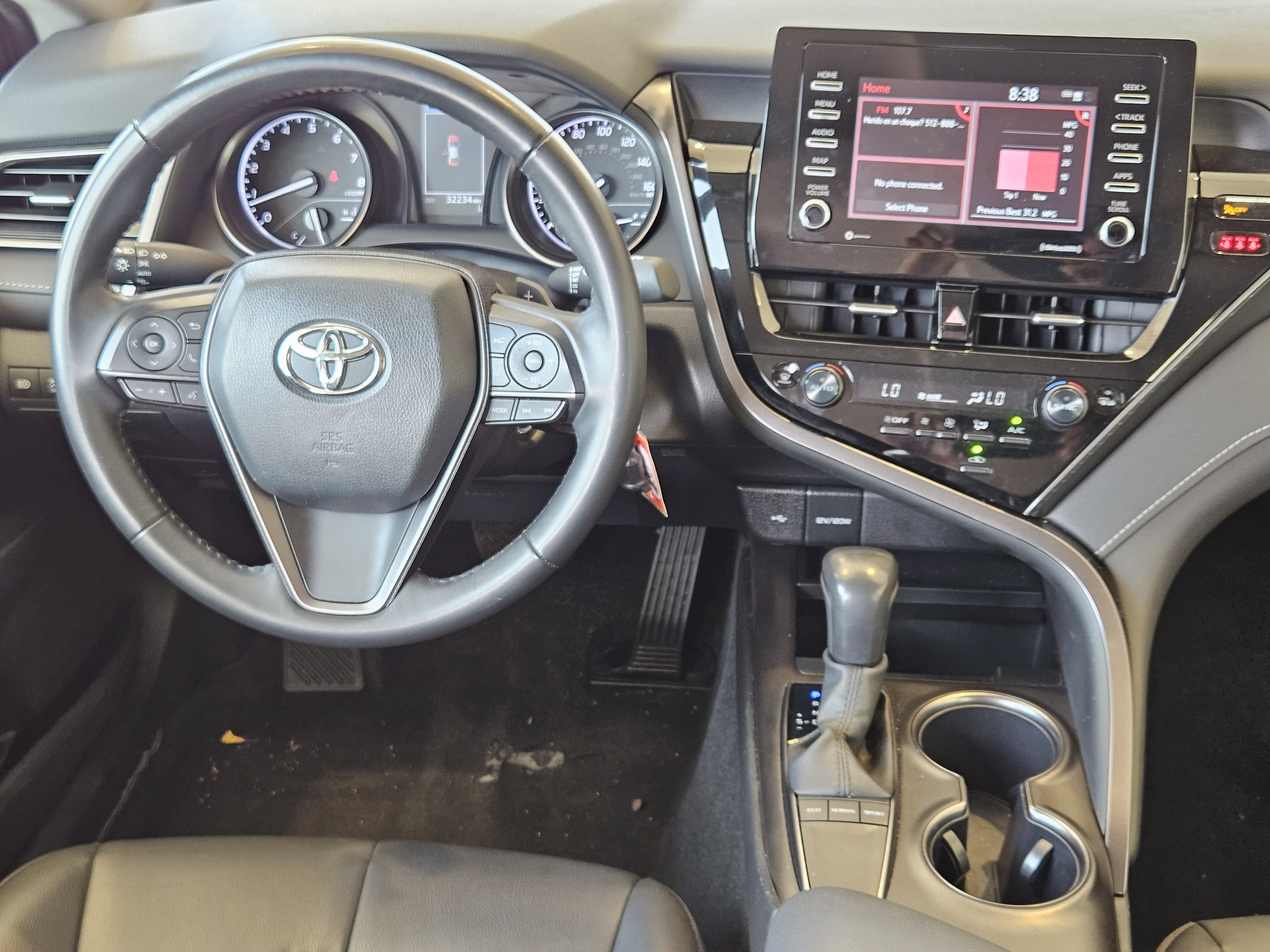 Vehicle image 18 of 22