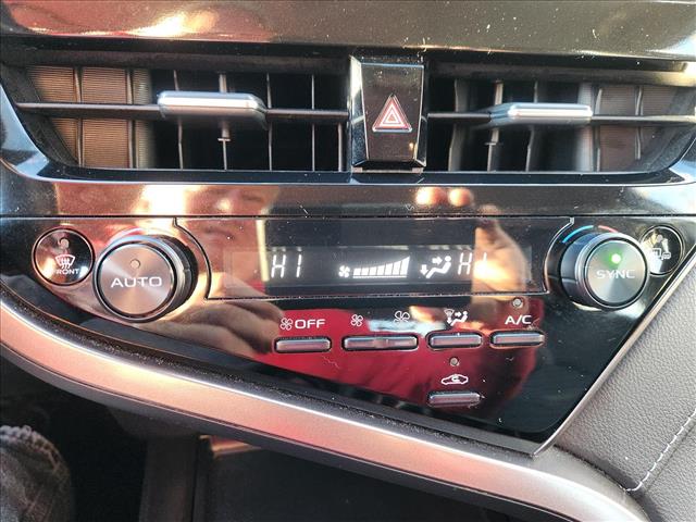 2024 Toyota Camry SE Image 26 of 36