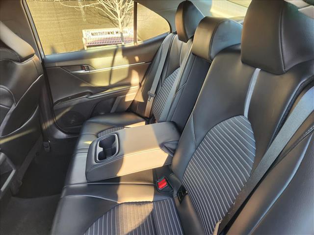 2024 Toyota Camry SE Image 15 of 36