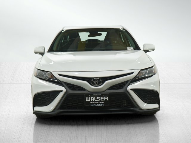 Vehicle image 2 of 27