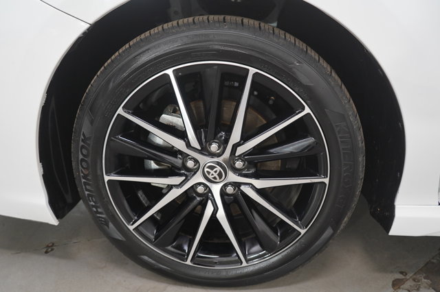 Vehicle image 26 of 27