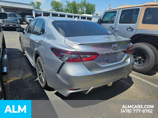 Vehicle image 8 of 25