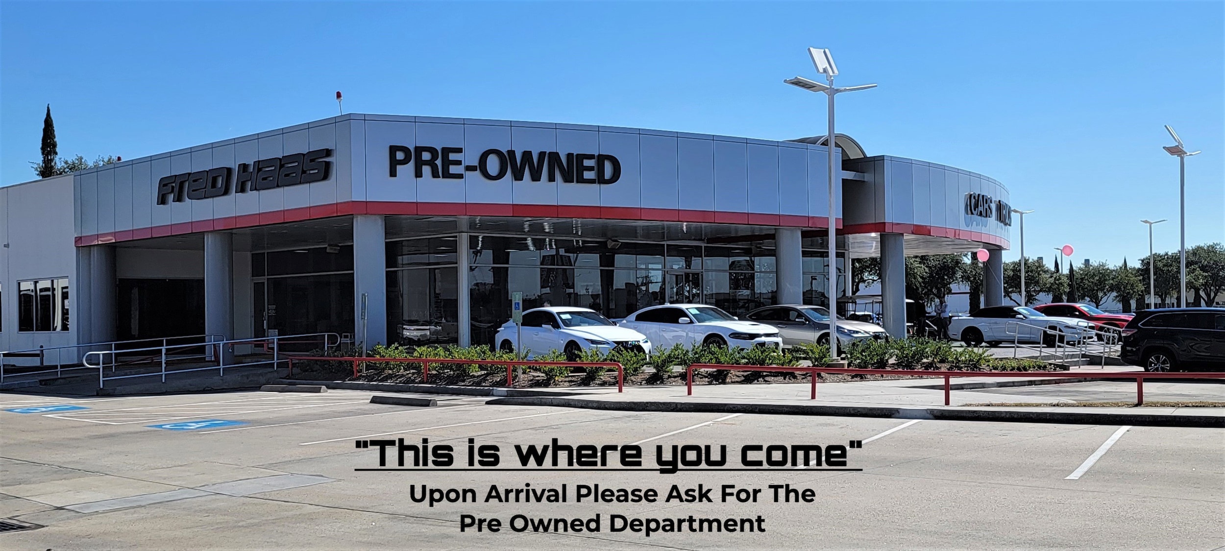 Vehicle image 42 of 44