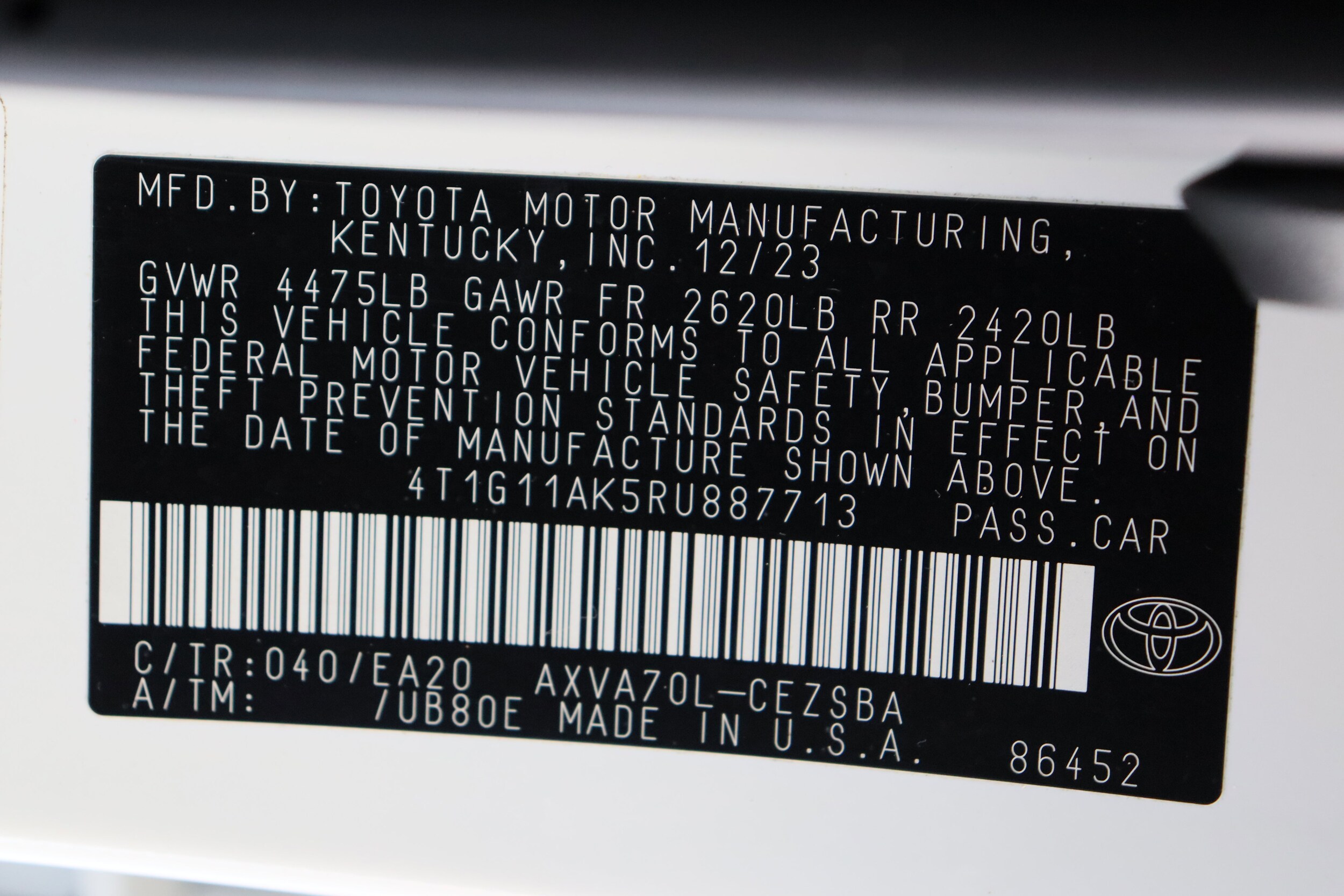 Vehicle image 40 of 44