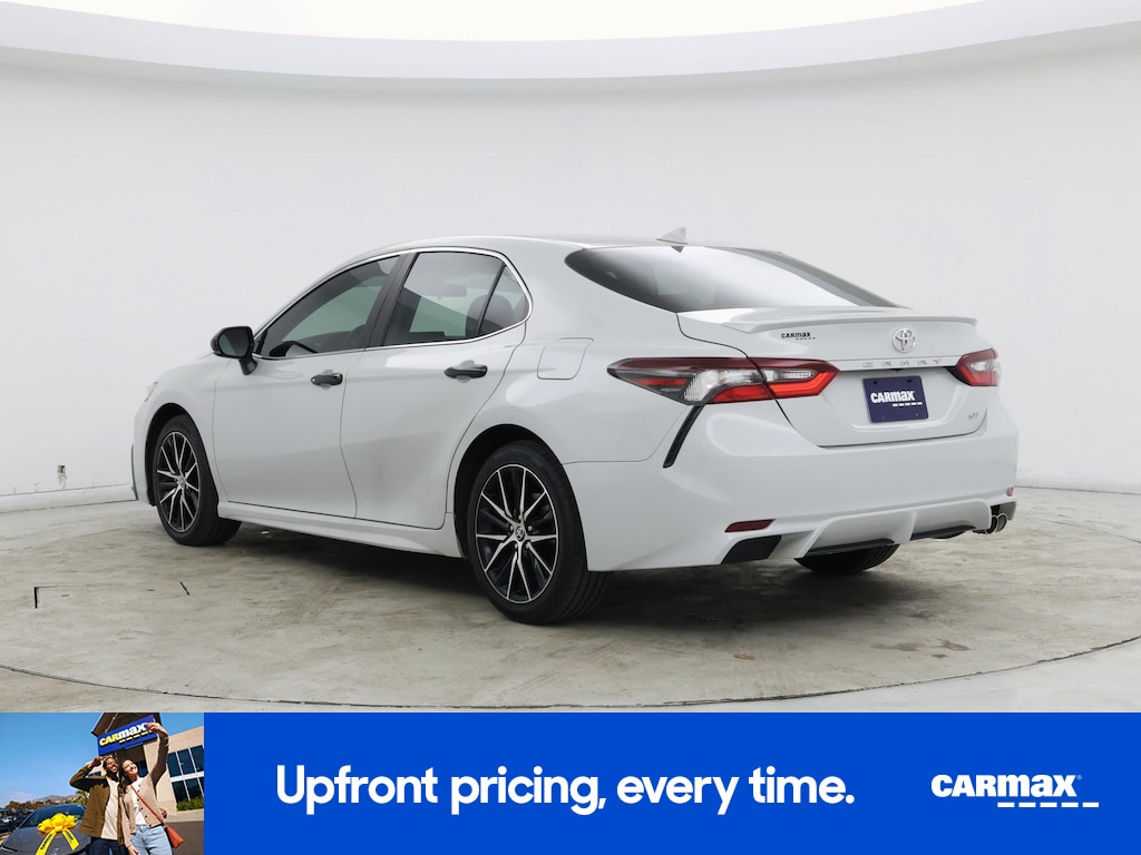 2024 Toyota Camry SE Image 7 of 25