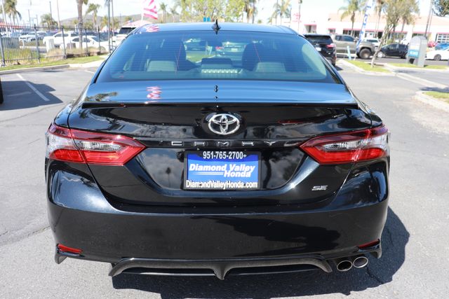 Vehicle image 4 of 26
