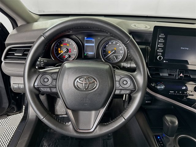 Vehicle image 11 of 20