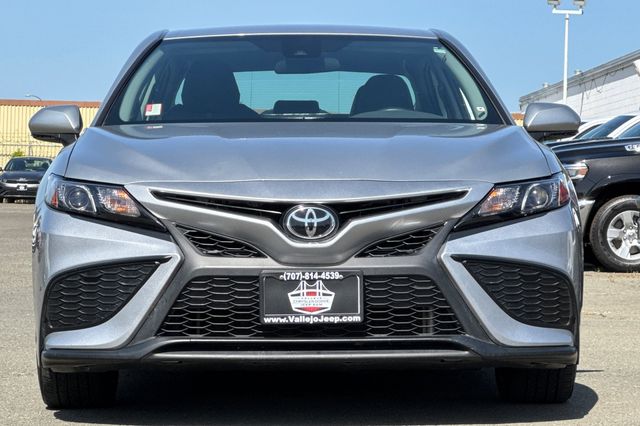 Vehicle image 2 of 34