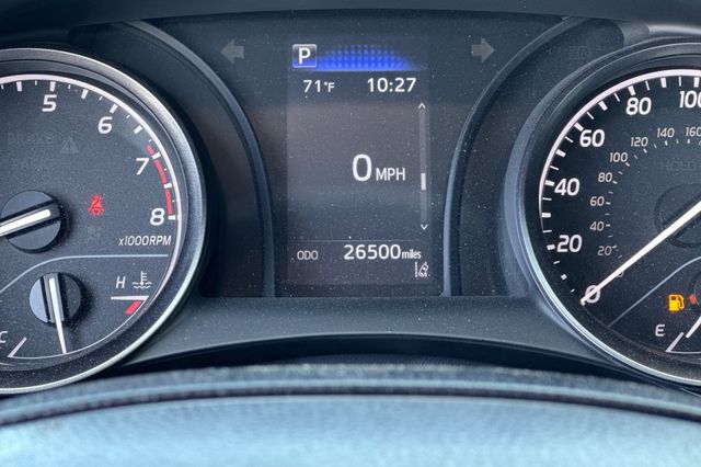 Vehicle image 29 of 34
